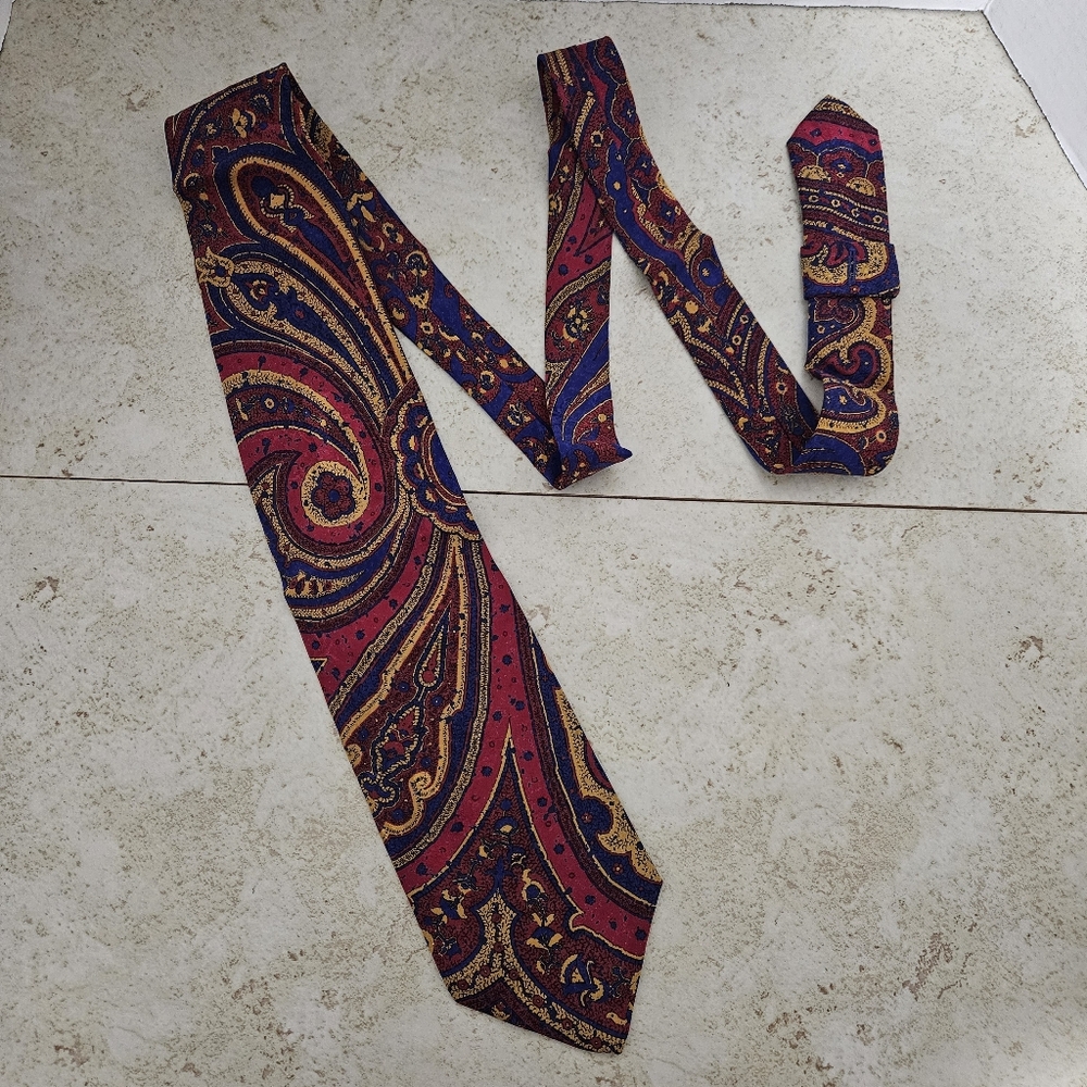 Brioni Roma Tie Silk Made In Italy Paisley Vintage